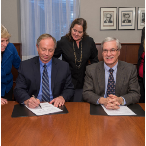 Ross Vet and Johns Hopkins leaders sign memorandum